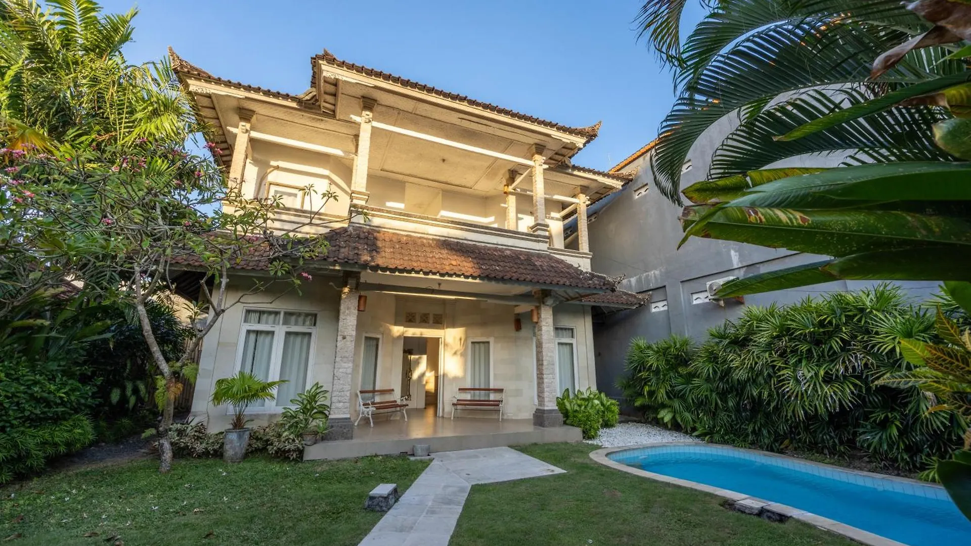 Villa Selamat, Seminyak, Batu Belig, 10 Min From Beach
